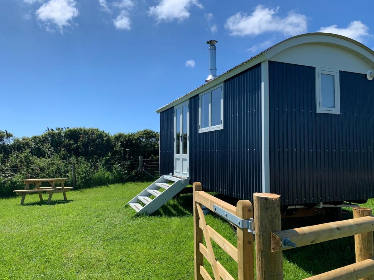 Ewe With A View Sea View Shepherds Huts Breage Esterno foto